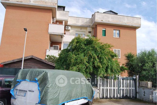 Appartamento in residenziale in Via Sicilia 6