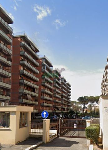 Appartamento in residenziale in Via Francesco Gentile