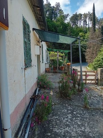 Casa indipendente in residenziale in Costa