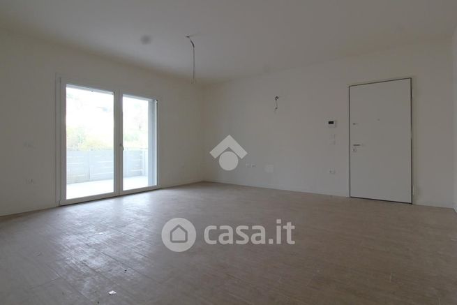 Appartamento in residenziale in Via A. Fusinato