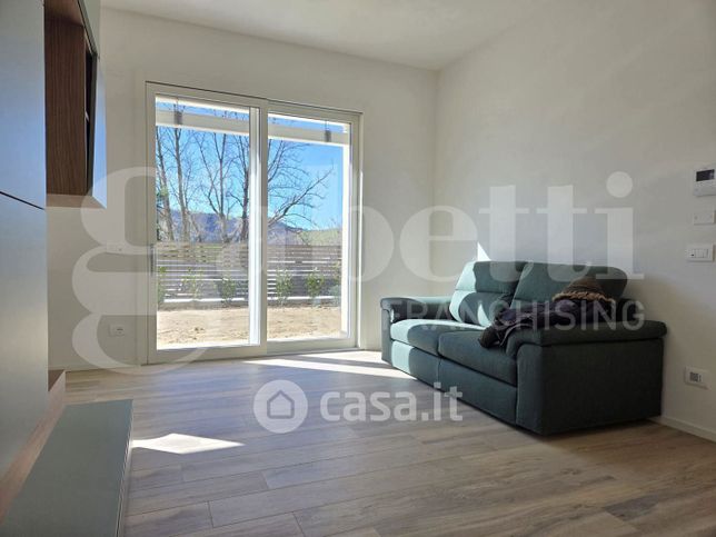 Appartamento in residenziale in Via Giacomo Leopardi 1