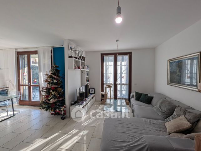 Appartamento in residenziale in Via Carabelli 2