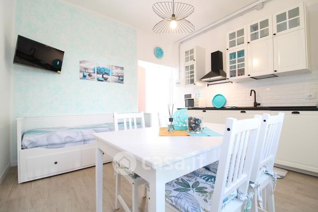 Appartamento in residenziale in Via Nelson Orazio 5