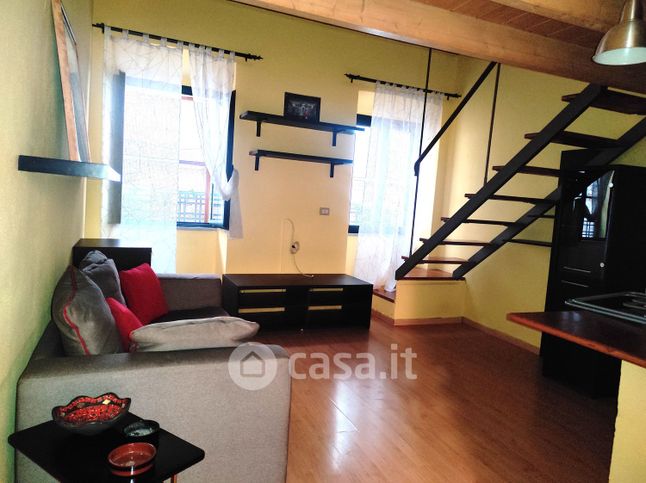 Appartamento in residenziale in Via Margherita di Castelvi