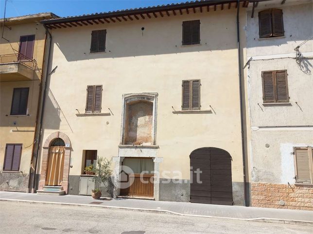 Appartamento in residenziale in Via Ponte Basso 17