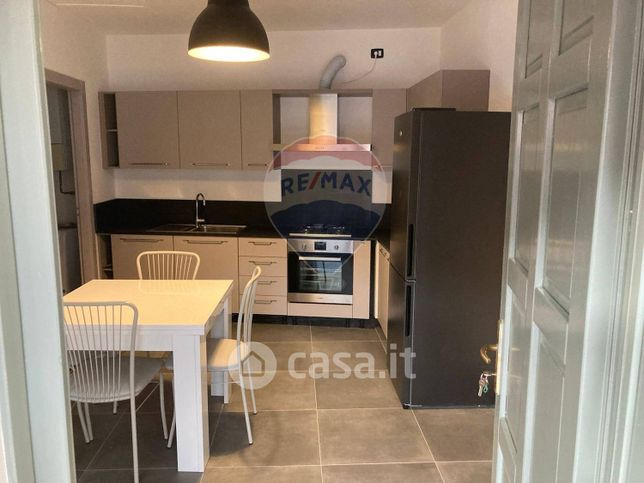 Appartamento in residenziale in Via R. Bertolotti