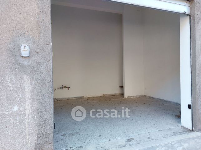 Garage/posto auto in residenziale in Via del Francolino 35