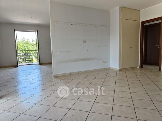 Appartamento in residenziale in Via Alcide de Gasperi