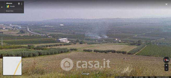 Terreno agricolo in commerciale in 