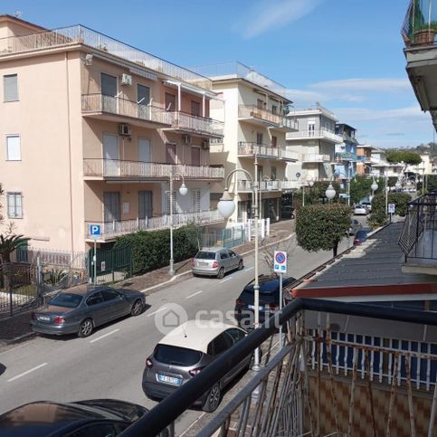 Appartamento in residenziale in Via Italo Balbo 76
