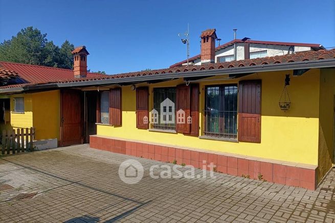 Casa indipendente in residenziale in Case Bottini 34