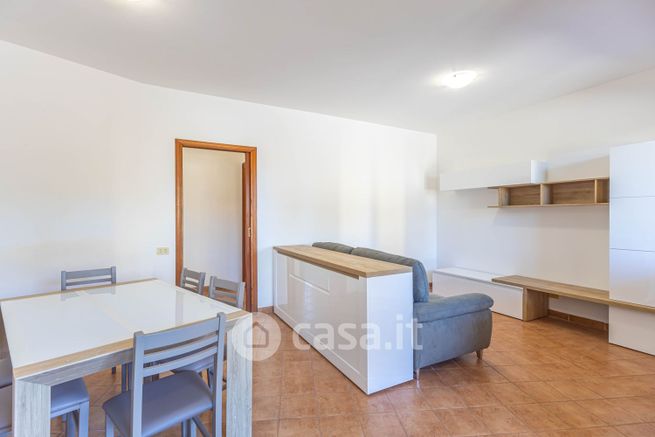 Appartamento in residenziale in Via Portuense 2483