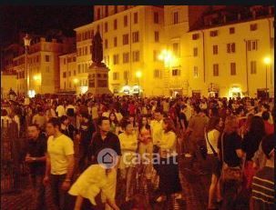 Attivitã /licenza (con o senza mura) in commerciale in Via dei Prefetti