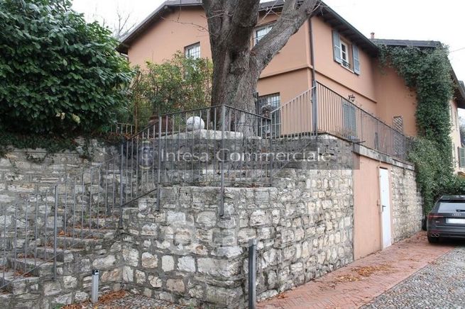 Appartamento in residenziale in 