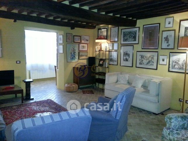 Attico/mansarda in residenziale in Via Guglielmo Oberdan