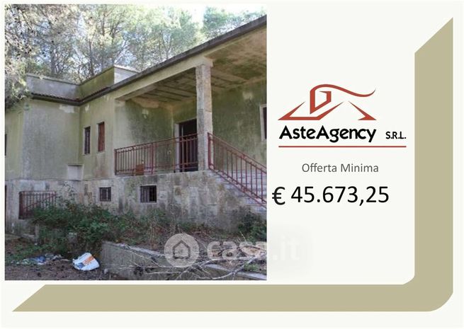 Villa in residenziale in SP581 259