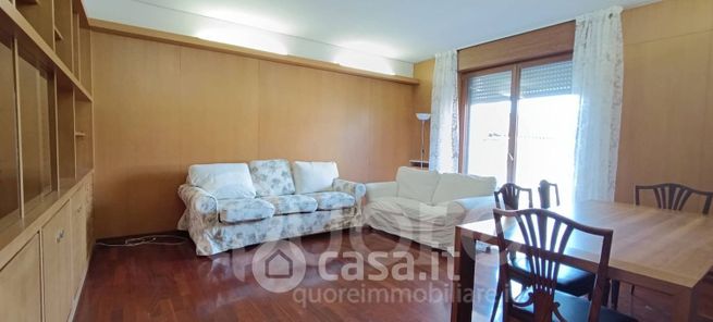 Appartamento in residenziale in Via GiosuÃ¨ Carducci