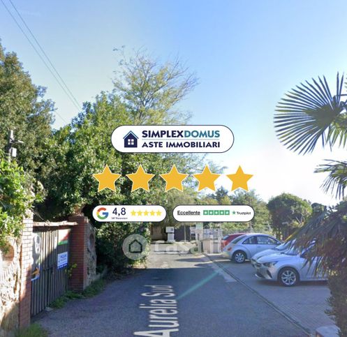Villa in residenziale in Via Aurelia Sud