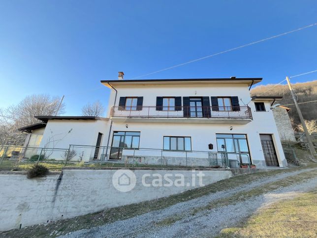 Casa indipendente in residenziale in LocalitÃ  Illica