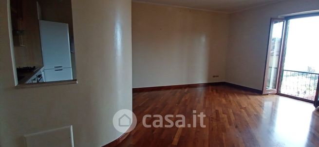 Appartamento in residenziale in Via Marco Minghetti