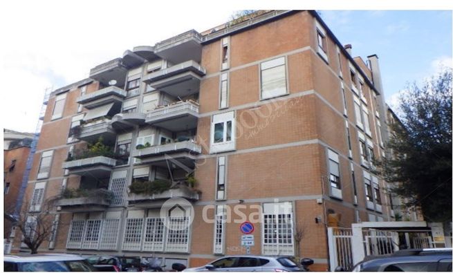 Ufficio in commerciale in Via Panama