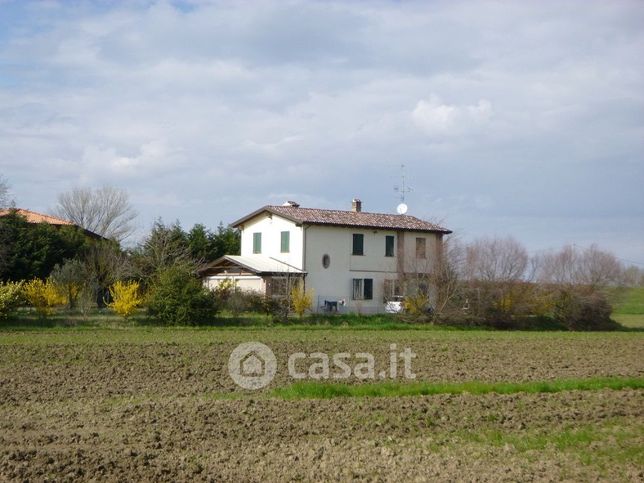 Casa indipendente in residenziale in Trasversale di Pianura