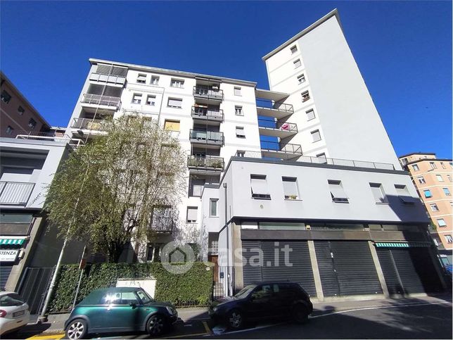 Appartamento in residenziale in Via Leone Leoni 12