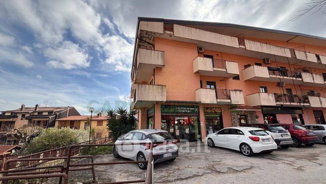 Appartamento in residenziale in Via Piano Alvanella