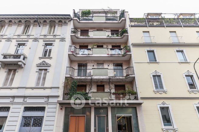 Appartamento in residenziale in Via Vittoria Colonna 27