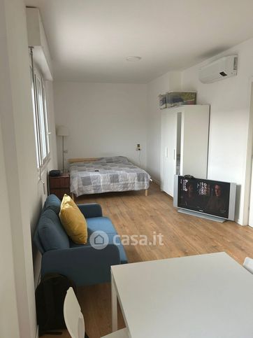 Appartamento in residenziale in Via Cantore General Antonio