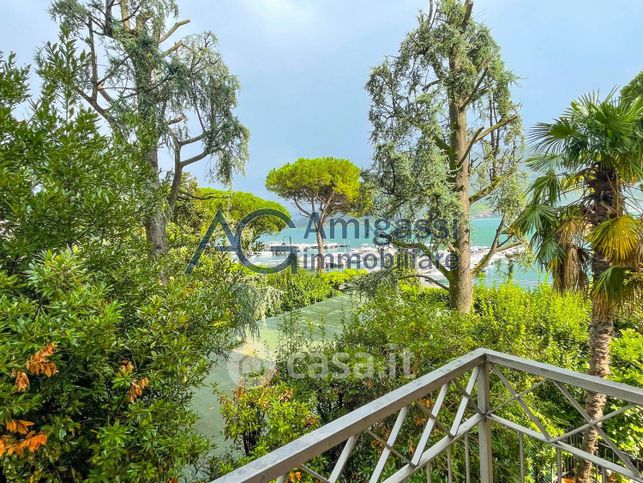 Appartamento in residenziale in Viale Garibaldi