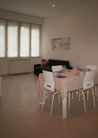 Appartamento in residenziale in Via Luca Marenzio 1