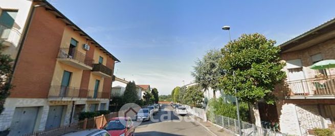 Appartamento in residenziale in Via Foglia