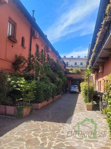 Appartamento in residenziale in Via Fratelli Cairoli 5