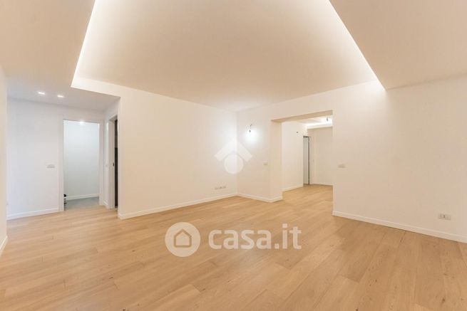 Appartamento in residenziale in Via Carlo Farini 6