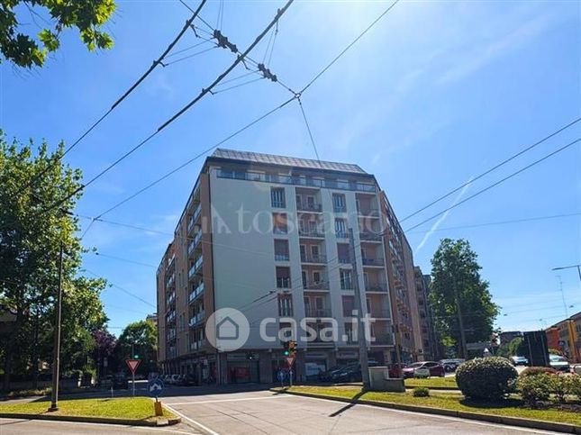 Appartamento in residenziale in Via Pietro Giardini