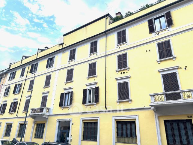 Appartamento in residenziale in Via Antonio Fogazzaro 8