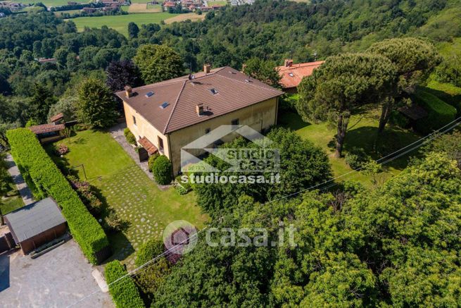 Rustico/casale in residenziale in 