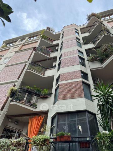 Appartamento in residenziale in Via Lero 40