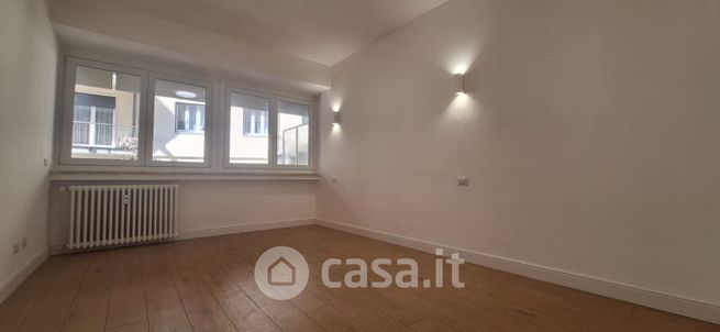Appartamento in residenziale in Via Francesco Crispi 26