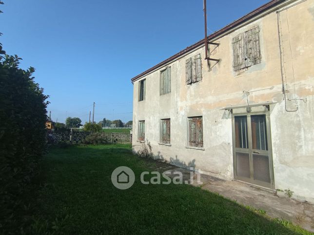 Rustico/casale in residenziale in Via Legnosa 86