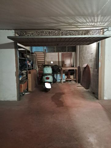 Garage/posto auto in residenziale in Viale Cortina d'Ampezzo 47