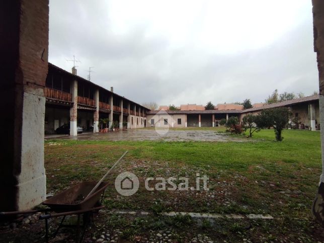 Terreno edificabile in residenziale in Via Livorno 73