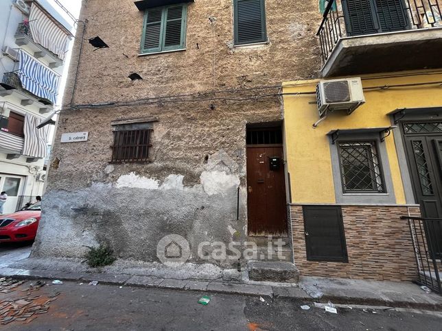 Appartamento in residenziale in Via Bernardo Cabrera 41