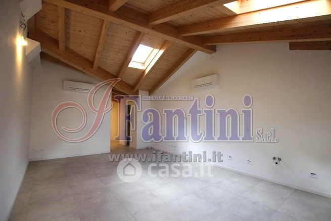 Appartamento in residenziale in Via Ugo Bassi 62