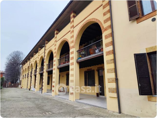 Appartamento in residenziale in Via Erba 6