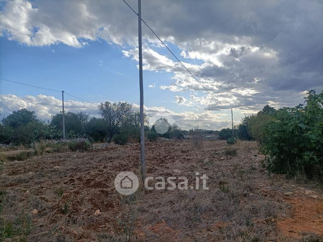 Terreno agricolo in commerciale in Via Trulli