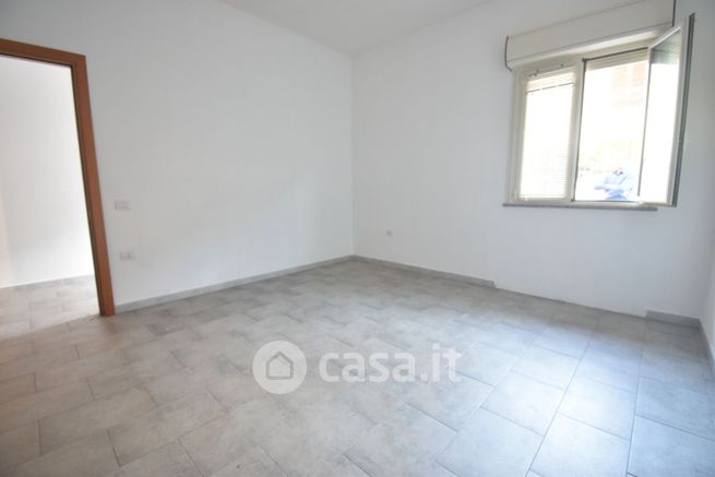Ufficio in commerciale in 