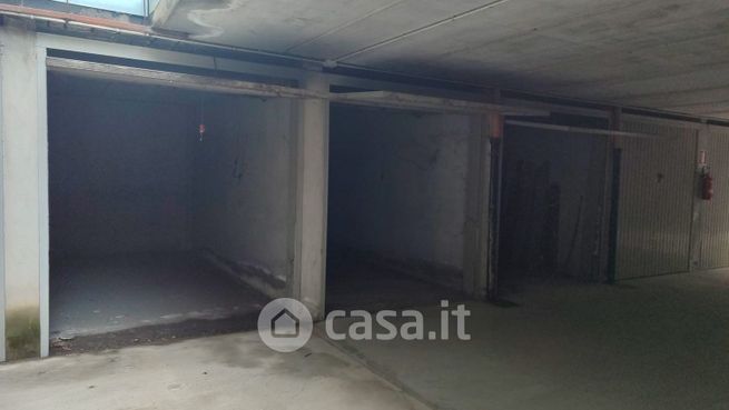 Box/posto auto in residenziale in Via Pietro Micca 74