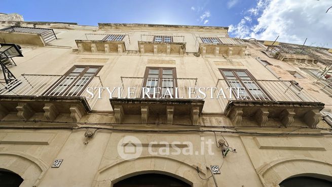 Appartamento in residenziale in Via della Amalfitania